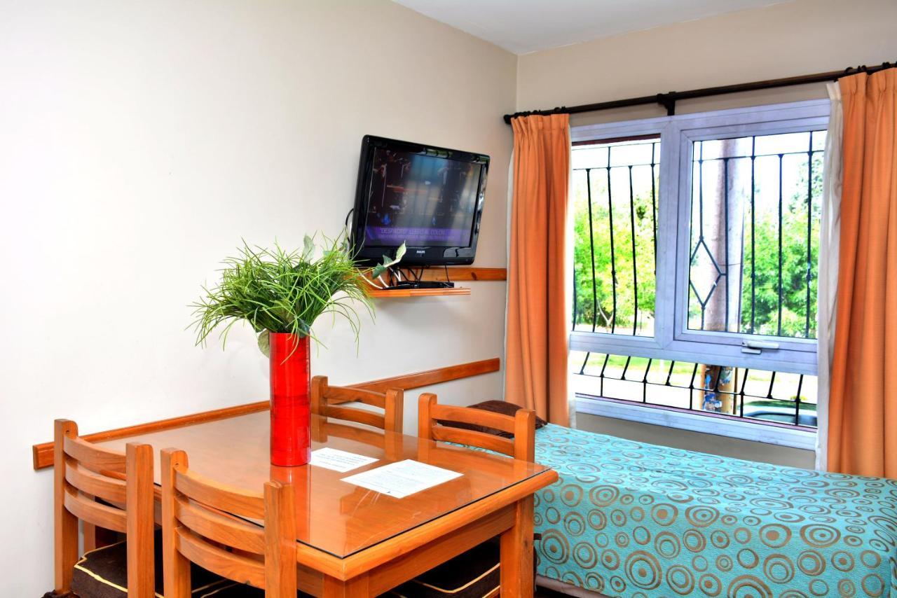 Patagonia Suites Trelew Eksteriør bilde